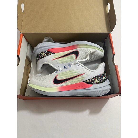 Nike Shoes - New Women’s Size 9.5 White Nike Air Winflo 9 Running Shoes FD0880 100